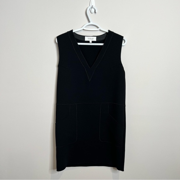 ❄️ 10 Crosby By David Lam Sleeveless Dress - Picture 2 of 11